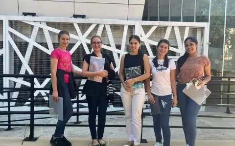 Mujeres m�dicas obtienen los mejores puntajes para las residencias