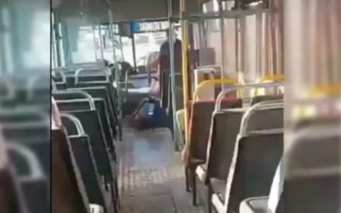 Conmoci�n en Capiat�: hombre falleci� de un infarto en un transporte p�blico