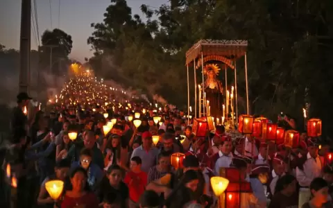 Multitudinaria participaci�n en la tradicional actividad del Viernes Santo en Ta�arandy