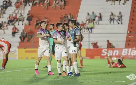 La tremenda jugada de Roque Santa Cruz en el triunfo de Libertad