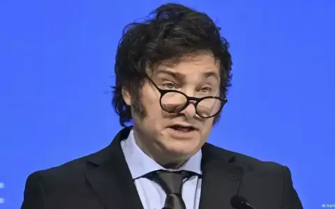 Milei adelant� que caer�n 70.000 contratos m�s en el Estado, pero Casa Rosada moder� la cifra