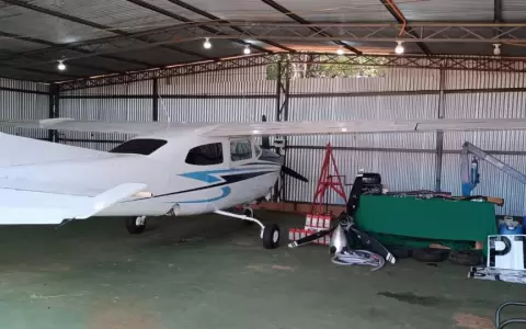 Incautan avioneta durante procedimiento antidrogas en Cerro Guaz�