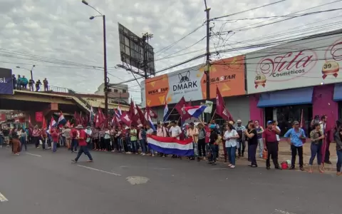 Sindicatos nacionales y el Partido Paraguay Pyahur� se suman a la marcha campesina
