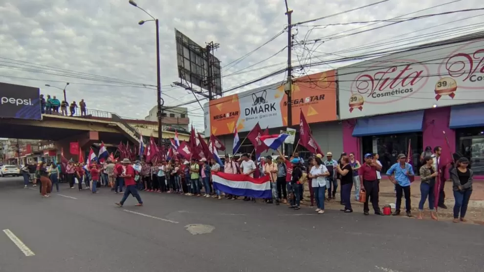 Sindicatos nacionales y el Partido Paraguay Pyahurã se suman a la marcha campesina