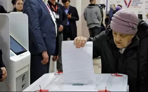 Rusia celebra tercera y �ltima jornada de elecciones para consolidar a Putin en el poder