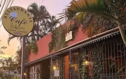 Hombre en silla de ruedas denunci� que local de San Bernardino le prohibi� el acceso