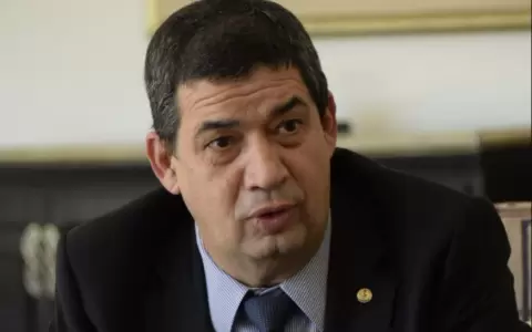 Para EE. UU. es corrupto; para la Justicia paraguaya, inocente: Vel�zquez es sobrese�do