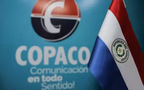 Solicitan la quiebra de Vox ante una deuda impaga desde el 2016