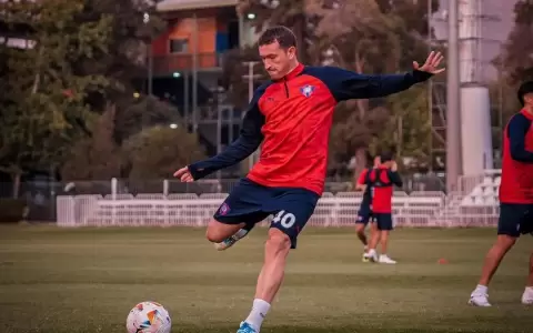 La probable alineaci�n de Cerro Porte�o para el debut copero