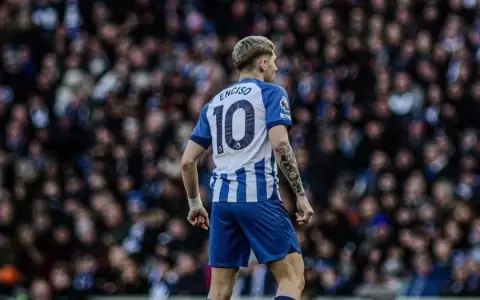 El error de Julio Enciso que termin� en gol para el Arsenal