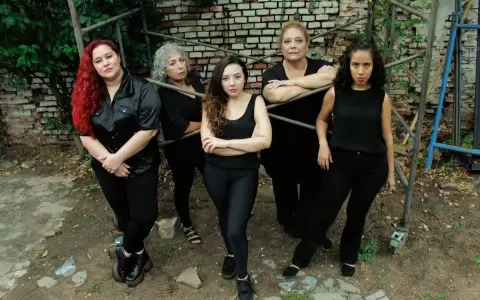 "La desgracia", cinco historias de mujeres en Sala La Correa