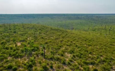Gobierno y productores impulsan titulaci�n del Parque Chovoreca