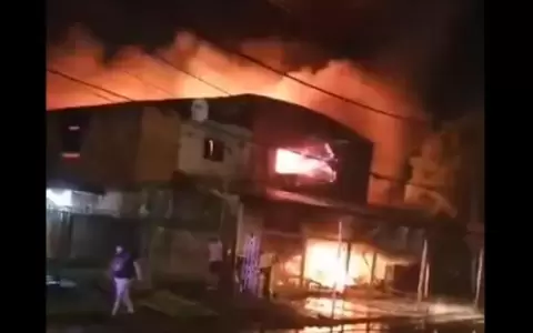 Incendio consumi� una zapater�a en Itaugu�