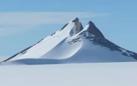Encuentran en la Ant�rtida misteriosas pir�mides de forma similar a las de Egipto