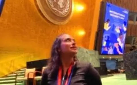 Hija de Roc�o Vallejo renuncia a comisionamiento en EE. UU.