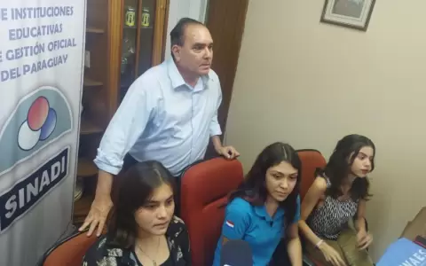 Proyecto de ley "Hambre Cero": sector educativo no descarta paro nacional