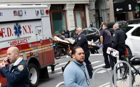 Muere hombre que se prendi� fuego cerca de juicio de Trump