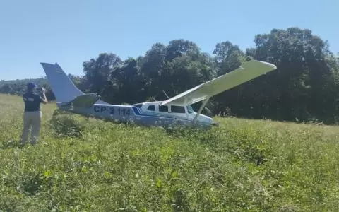 Capturaron a supuestos narcopilotos tras avioneta capotada en Caazap�