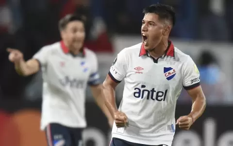 Nacional se pasea ante Libertad