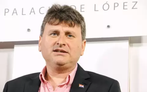 Es obligaci�n del colorado darle sugerencias al presidente, dice gobernador de Cordillera