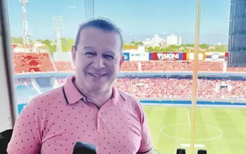 Luis Enrique P�rez qued� libre bajo promesa de pagar cuota alimentaria en 8 semanas