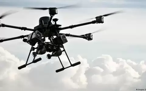 Drones entregan comida r�pida y droga en prisiones francesas