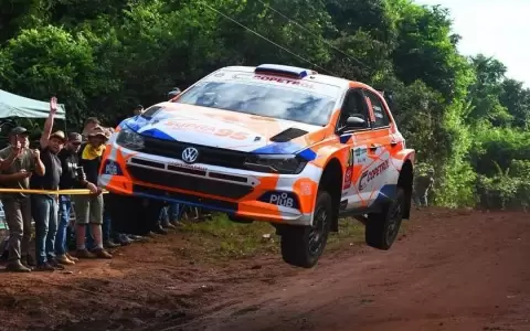 Agust�n Alonso se queda con el Rally de San Pedro y sigue l�der