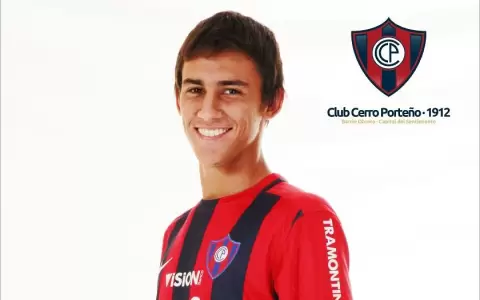 Mat�as Rojas, dolido por el trato en Cerro Porte�o