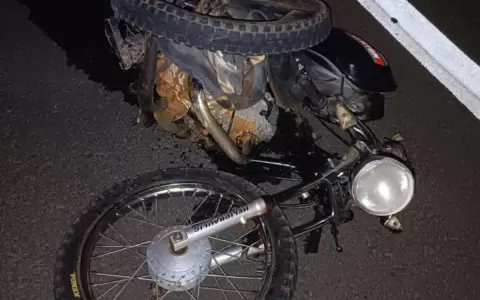 Una pareja y sus tres hijos menores mueren en accidente de moto