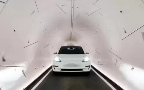 Elon Musk cre� impresionante sistema de transporte subterr�neo, solo para uso de autos Tesla