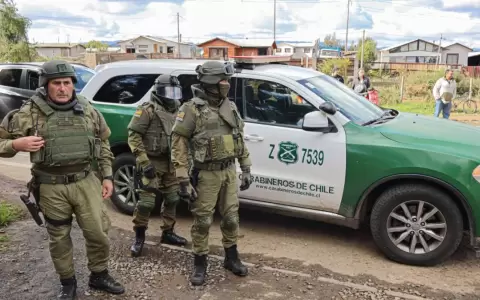 Asesinato de carabineros: Chile decret� toque de queda en tres comunas de la provincia de Arauco