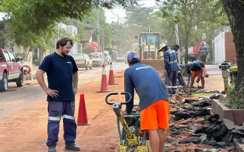 Inici� el reemplazo de 2 kil�metros de ca�er�as obsoletas en Asunci�n