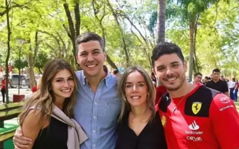 Hijo de Pe�a viaja con comitiva del Gobierno a EE. UU. y Taiw�n