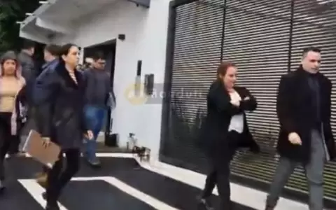 Funcionarios de Senabico realizan intervenci�n y posesi�n de la vivienda del exsecretario de �Nenecho�