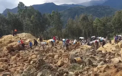 Pap�a Nueva Guinea reporta 2.000 personas sepultadas en alud