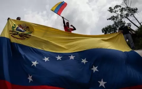 Venezuela tacha de "enga�osa" la decisi�n de la UE de retirar algunas sanciones