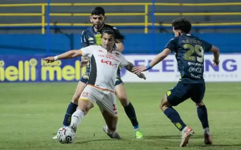 30 pagantes: el partido con la recaudaci�n m�s baja del Apertura