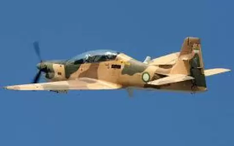 Gobierno pretender�a gastar USD 121 millones en aviones militares