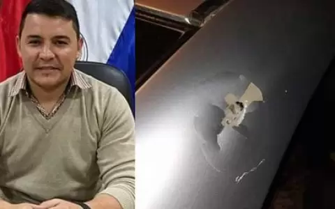 Balearon veh�culo del presidente de la Junta Municipal de Coronel Bogado