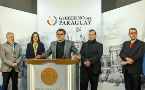 Titular del IPS sobre falta de insumos y medicamentos: "Nada es m�gico, todo lleva su tiempo"