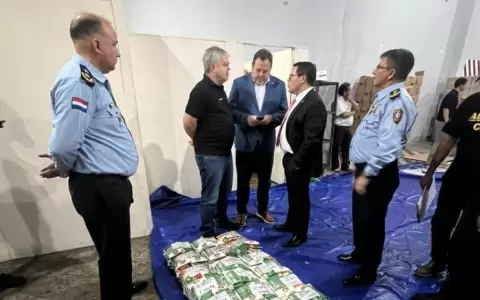 Coca�na en Silvio Pettirossi: "Droga pas� por tres controles", dijo �scar Oru�