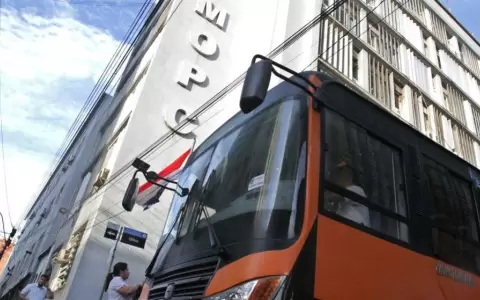 Proyecto de ley busca transici�n en el sistema de transporte p�blico en un a�o y medio