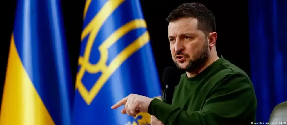 Zelenski critica al "nazi de Putin" por atacar Ucrania