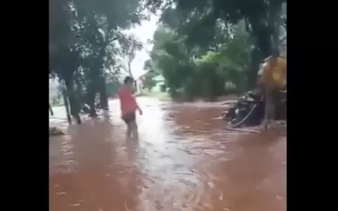 Varias casas quedaron bajo agua tras las lluvias que llegaron a Encarnaci�n