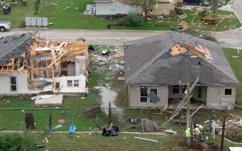Tormentas y tornados dejan 14 muertos en Estados Unidos