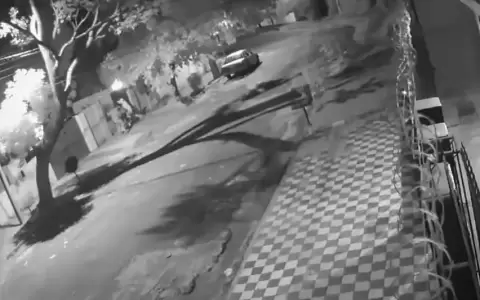 J�venes patean portones y atribuyen a peligroso desaf�o de TikTok
