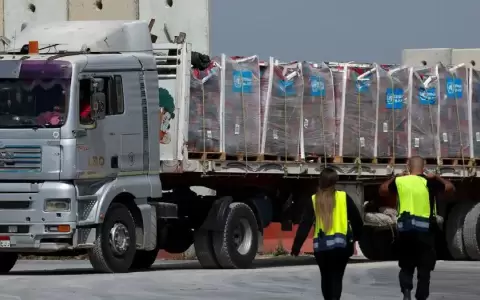 Israel reabre paso fronterizo con Gaza para permitir ayuda