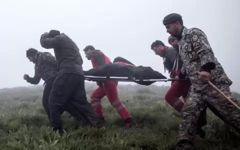 Ir�n da por muerto al presidente Ebrahim Rais� en un accidente de helic�ptero