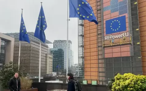 Uni�n Europea aprob� la primera ley en el mundo para regular la IA: as� funcionar�