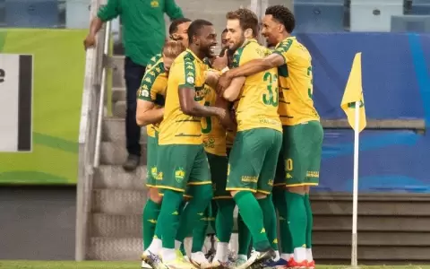 Pura velocidad: el gran tanto de Isidro Pitta en la goleada de Cuiab�